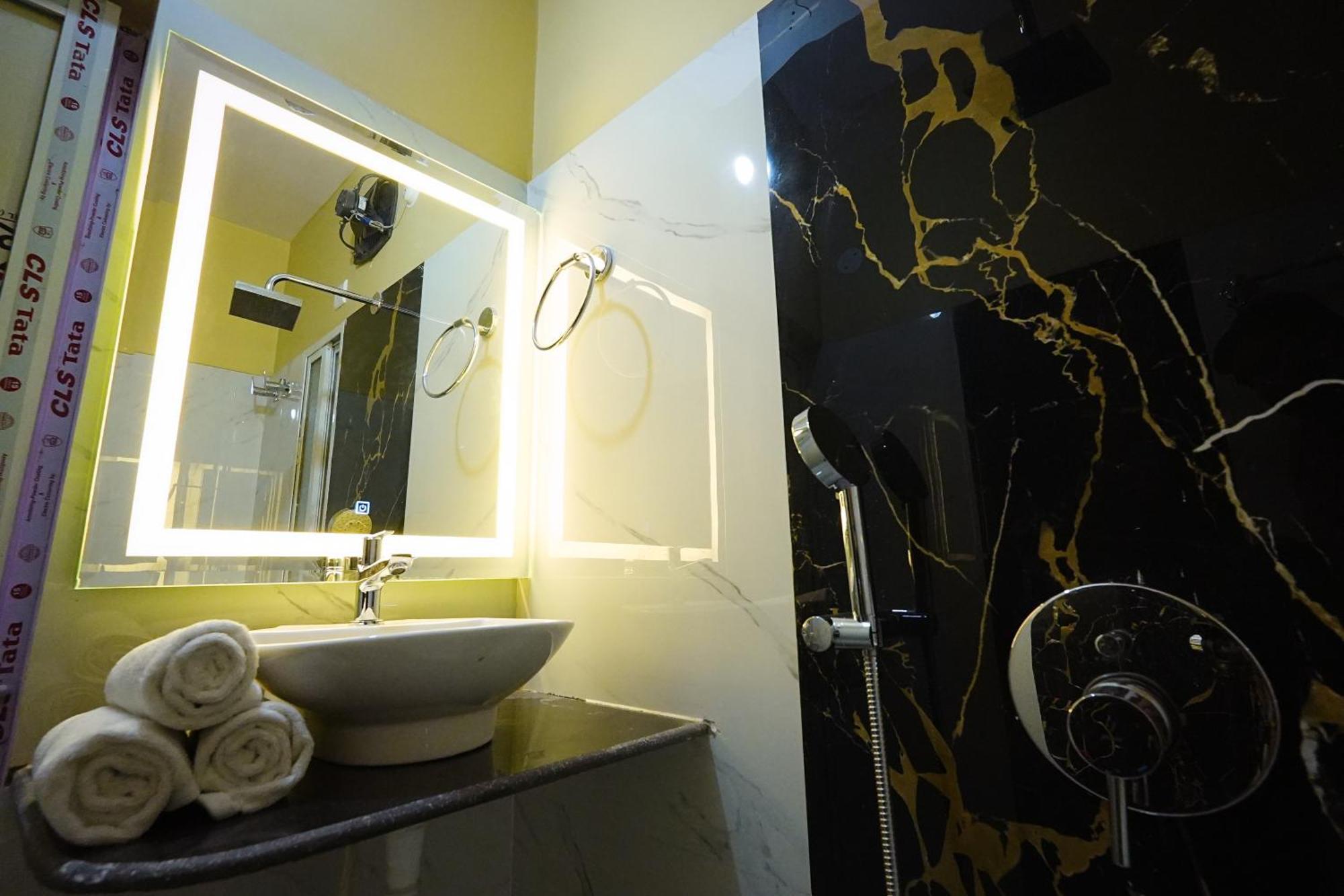 Hotel Rj Patna  Zewnętrze zdjęcie